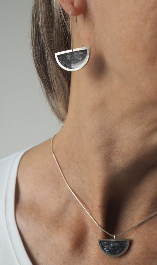 Resin semi-circle necklace