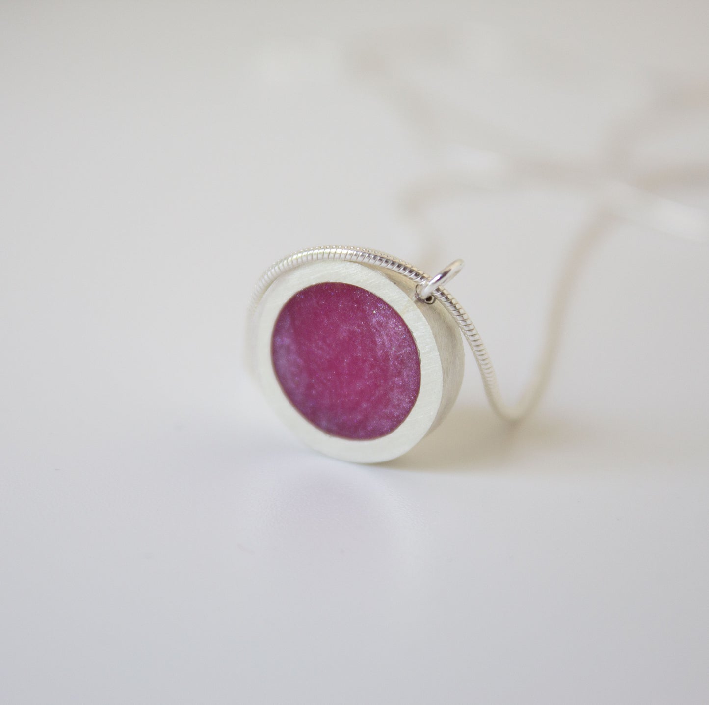 Resin circle necklace