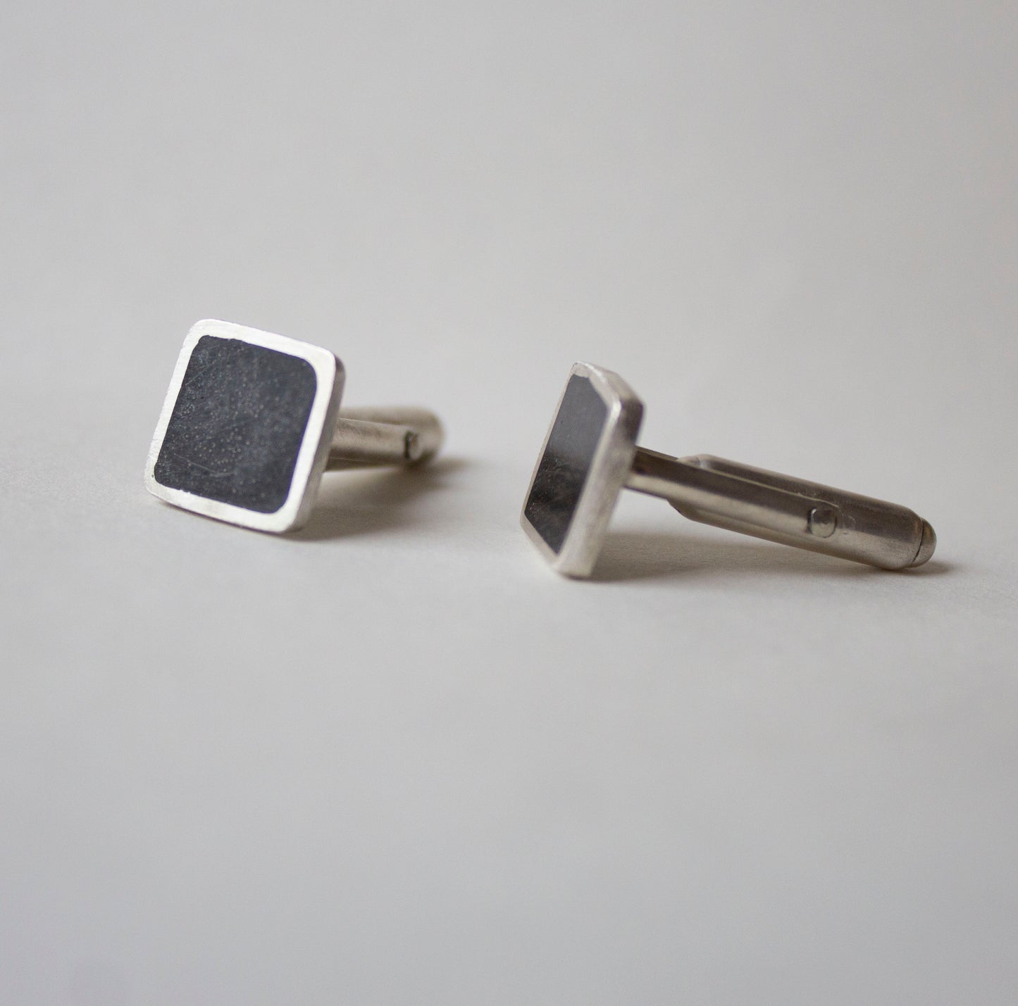 Square cufflinks