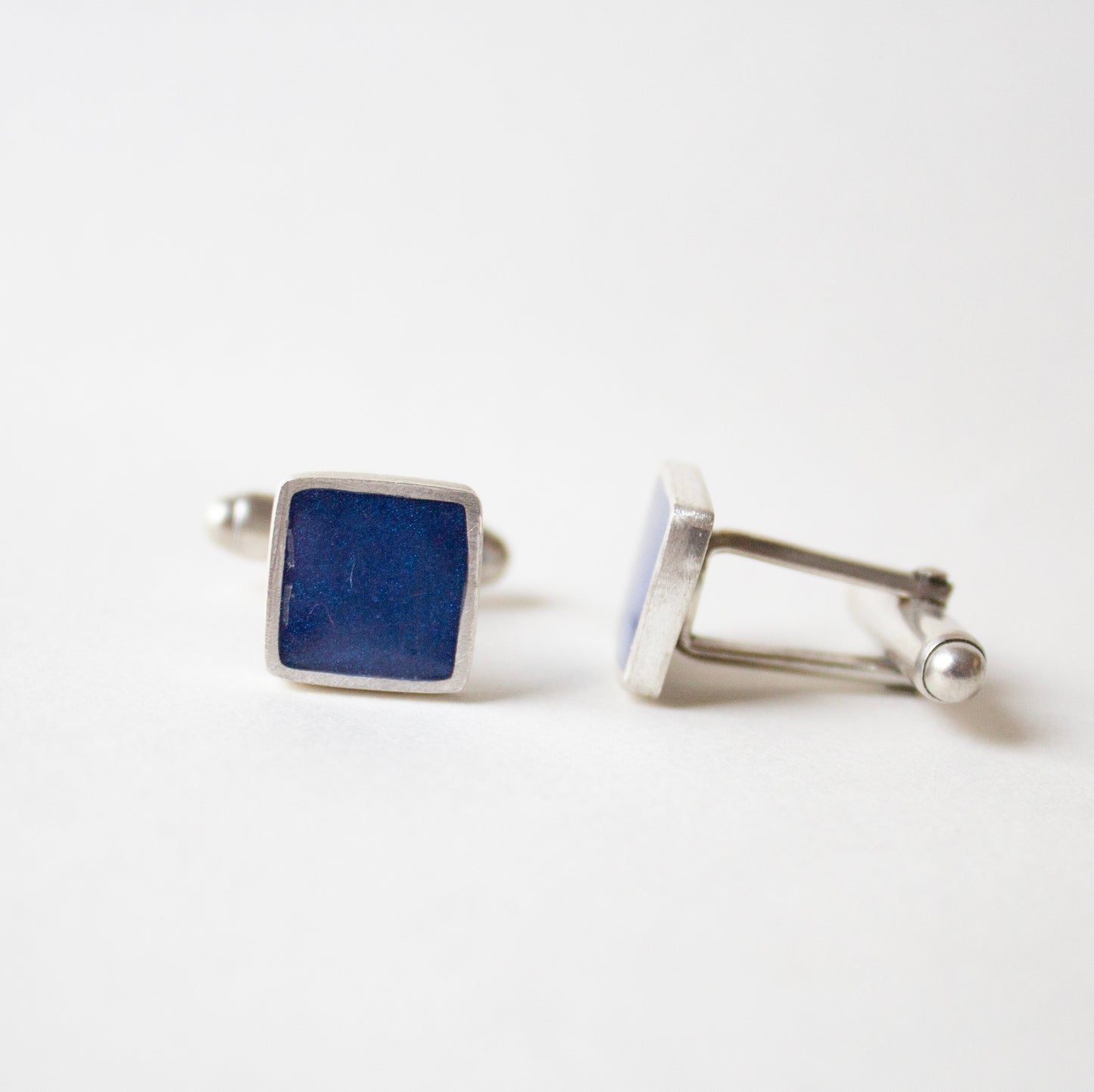 Square cufflinks