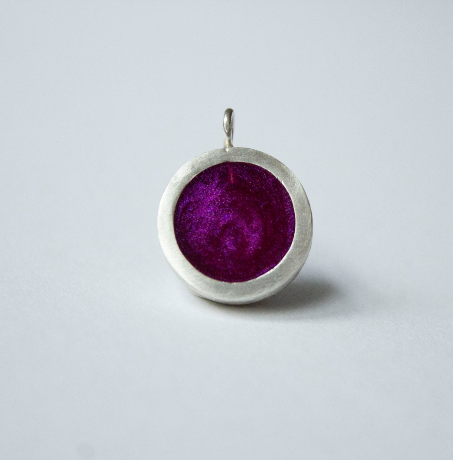 Resin circle necklace