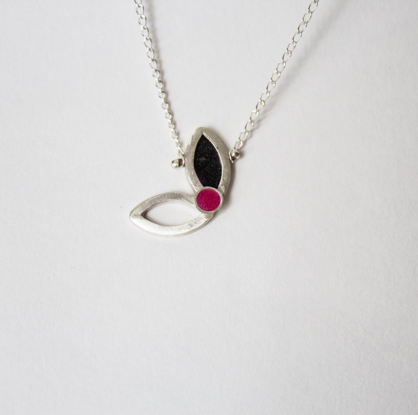 Two Leaf necklace