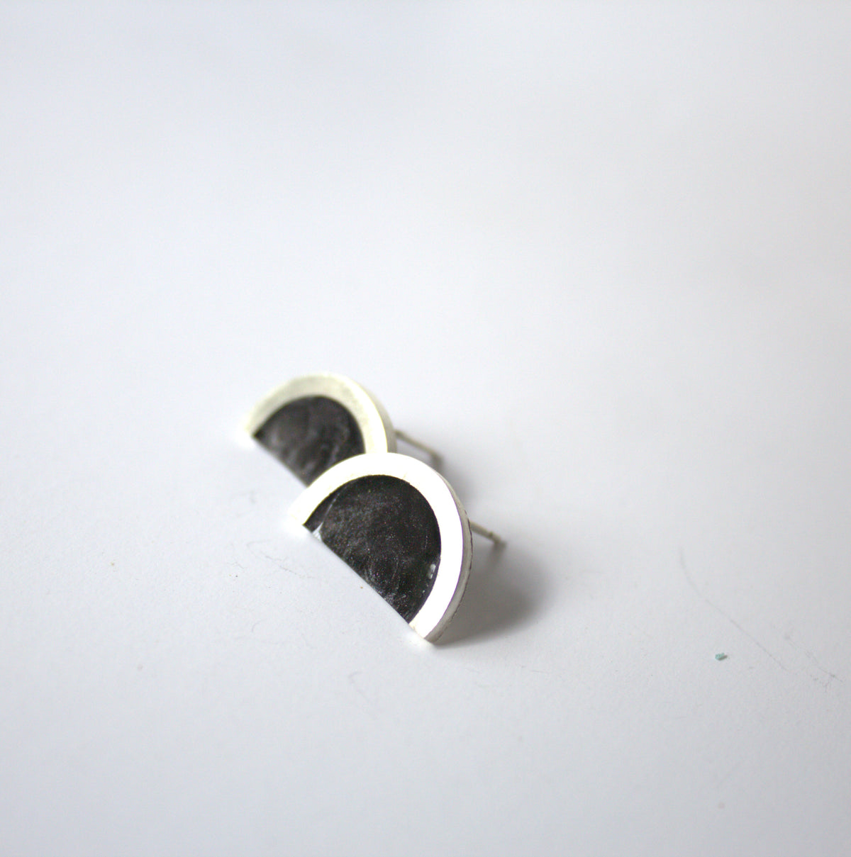 Semi-Circle studs