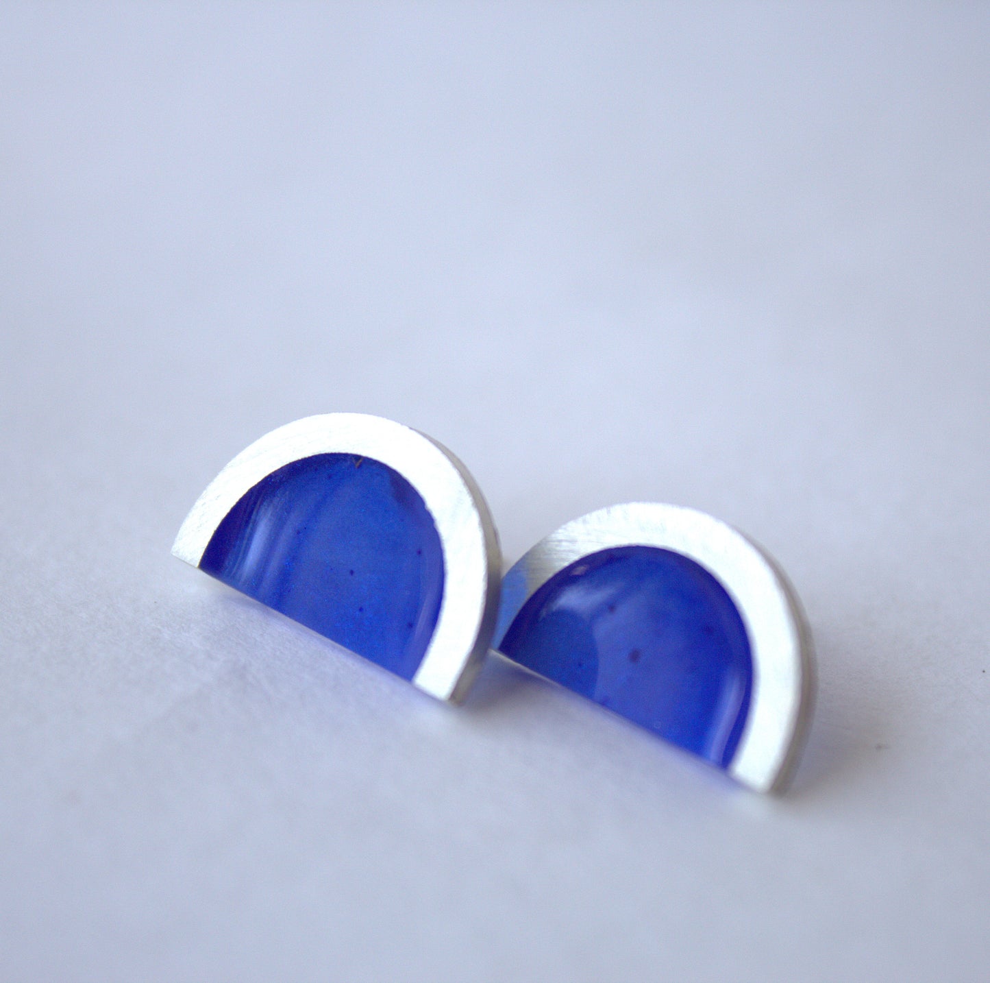 Semi-Circle studs