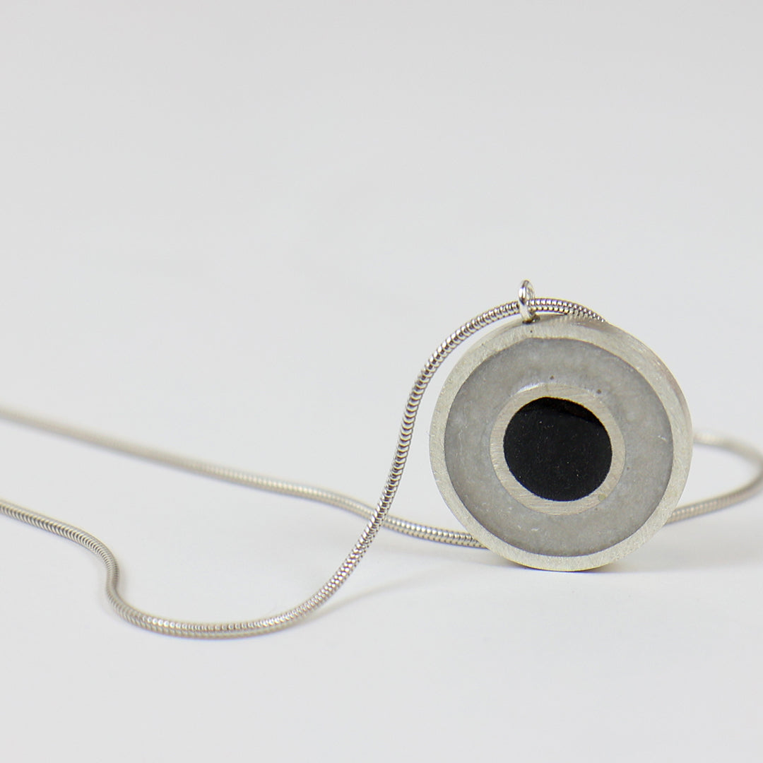 Concentric circle necklace.