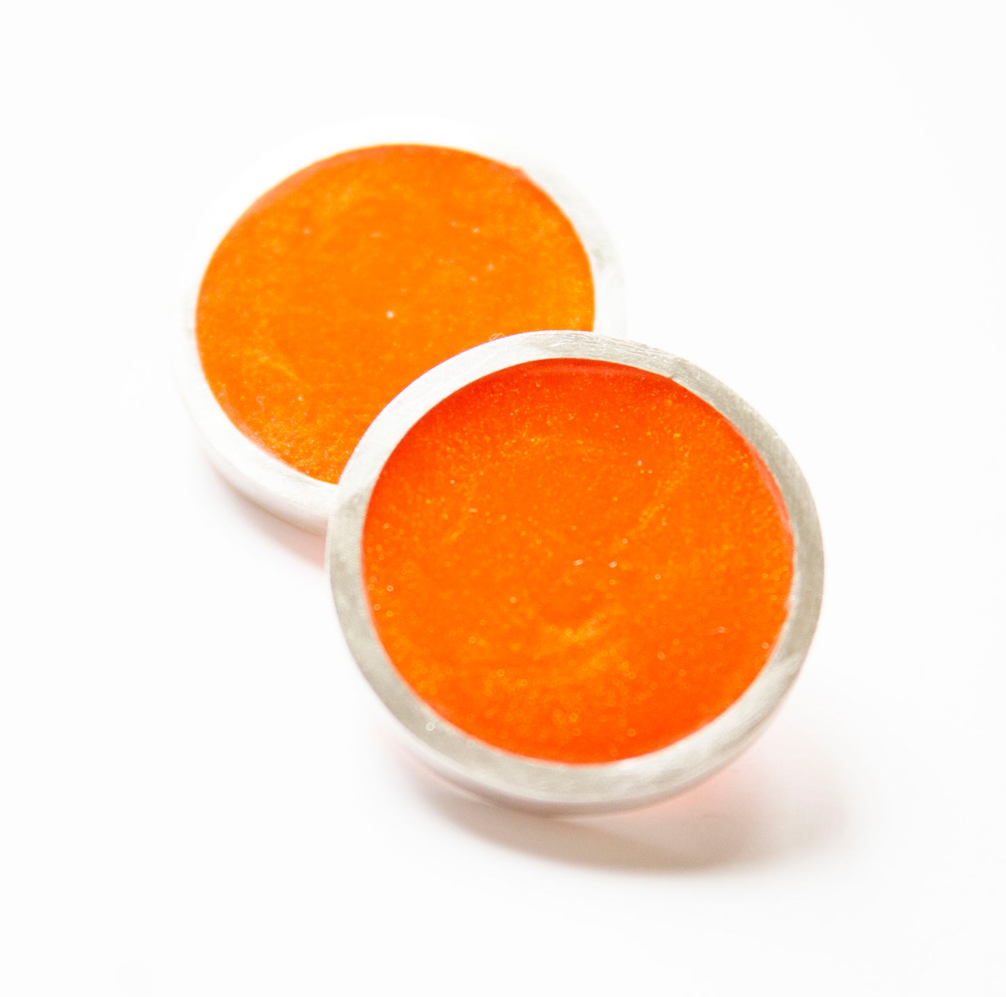 Disc studs