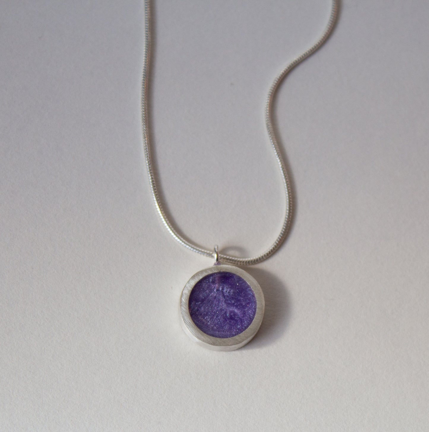 Resin circle necklace