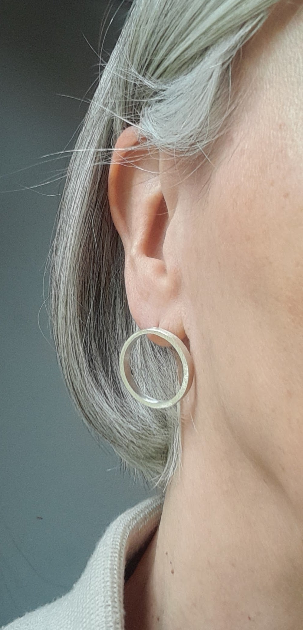 Disc studs
