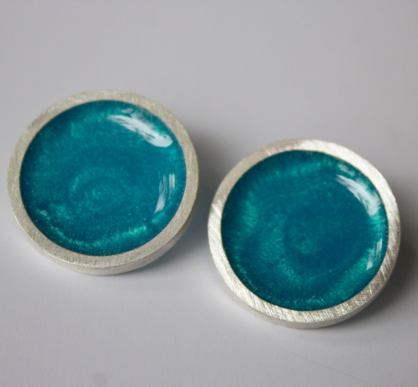 Disc studs