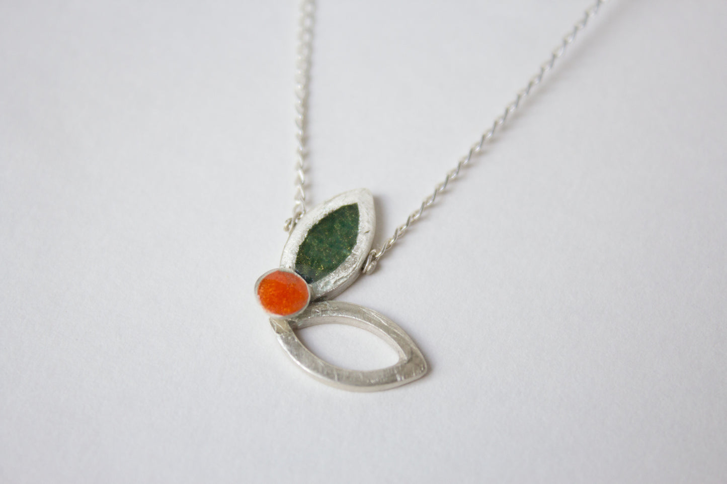 Two Leaf necklace