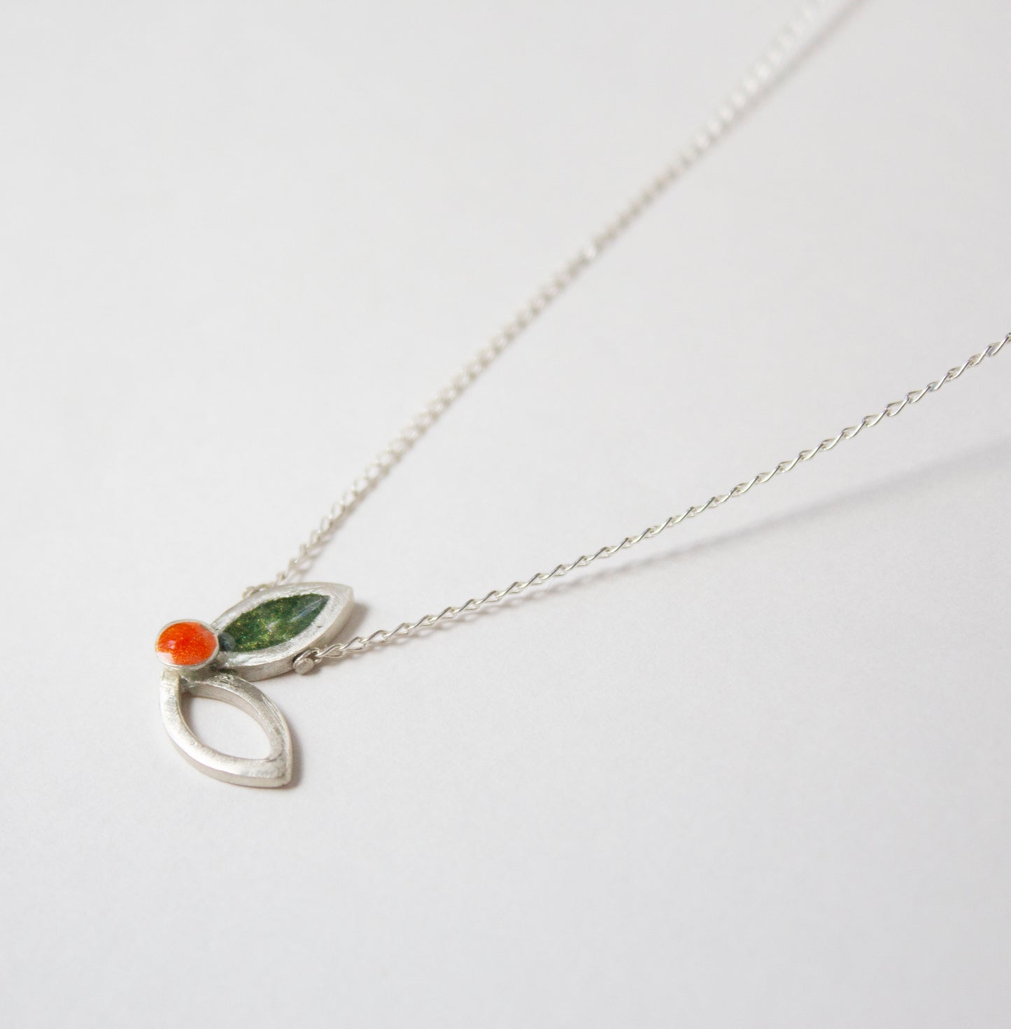 Two Leaf necklace