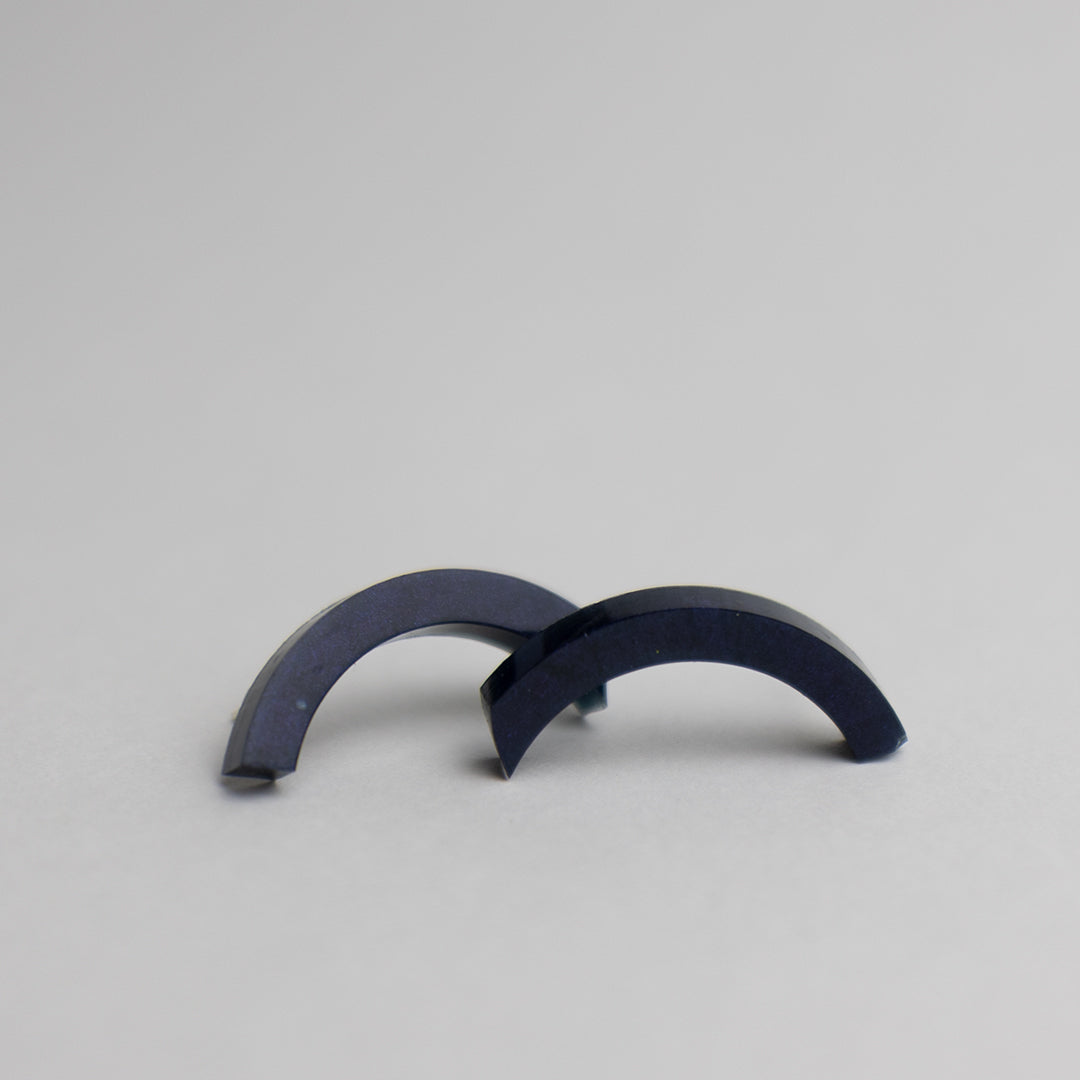 Resin - large arc - navy blue